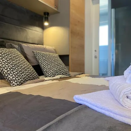 Apartment Mobile Luna Biograd Na Moru