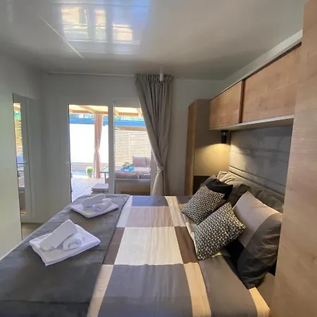 Apartment Mobile Luna Biograd Na Moru